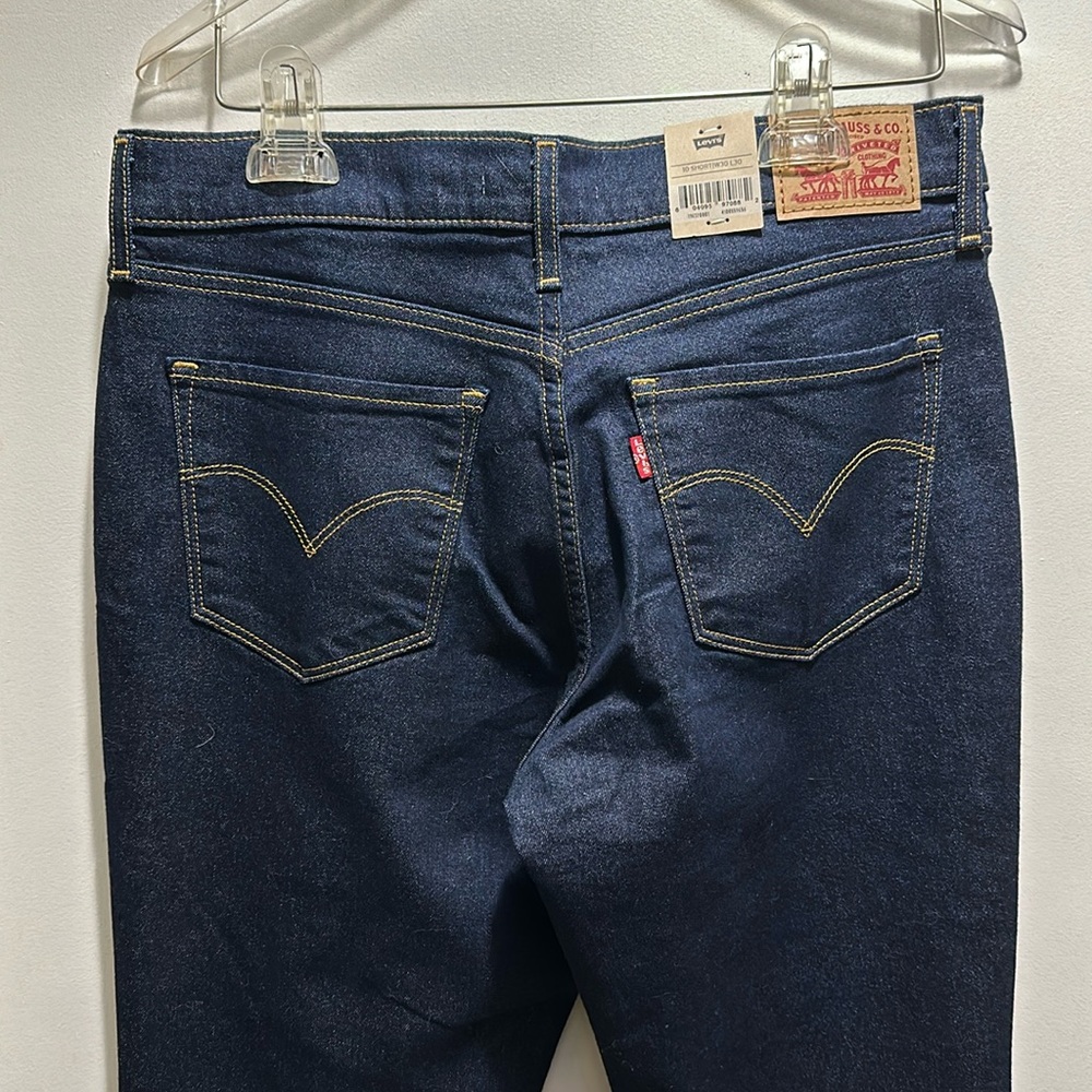 Levi's Jeans - Picture 4 of 4